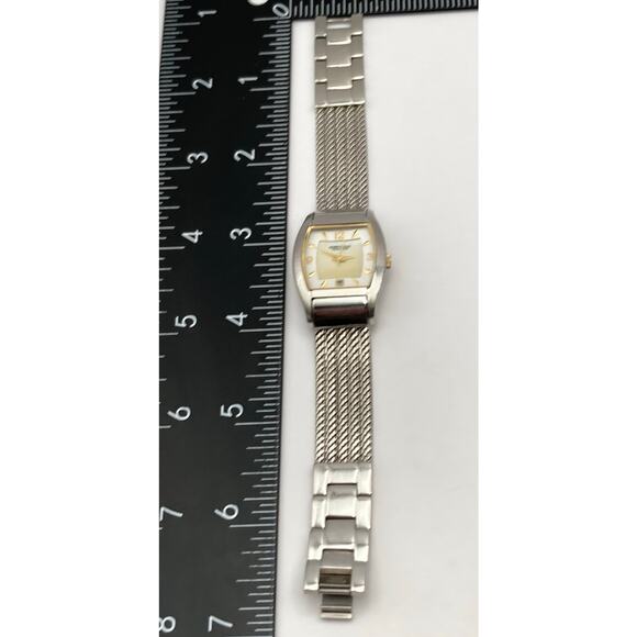 Kenneth Cole Reaction Womens Watch 25mm - New Battery -Date- WR - KC4578-U54-06 - Picture 9 of 10